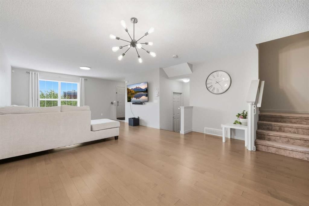 334 Legacy Village Way SE, Calgary — photo 2 of 42