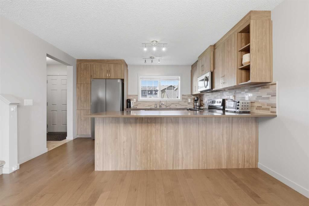 334 Legacy Village Way SE, Calgary — photo 5 of 42