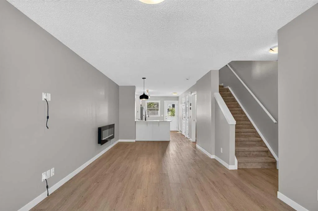 75 Auburn Bay Street SE, Calgary — photo 2 of 29
