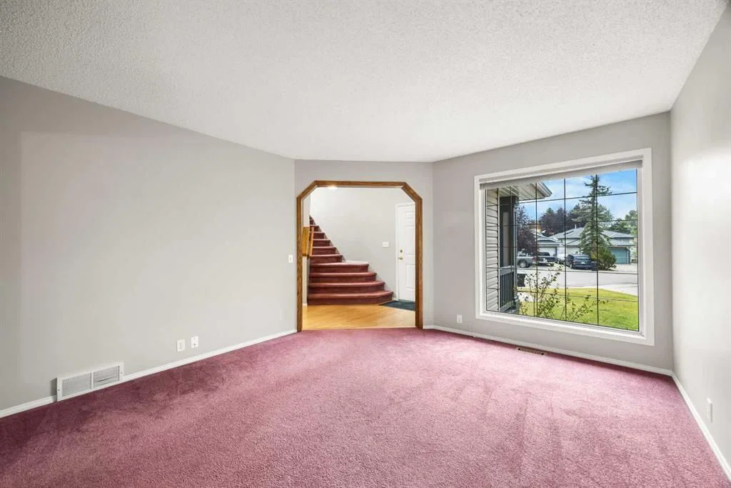 256 Harvest Glen Place NE, Calgary — photo 3 of 44