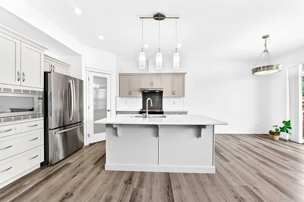 190 Sage Bluff Rise NW, Calgary — photo 3 of 25