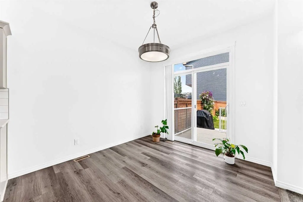 190 Sage Bluff Rise NW, Calgary — photo 4 of 25
