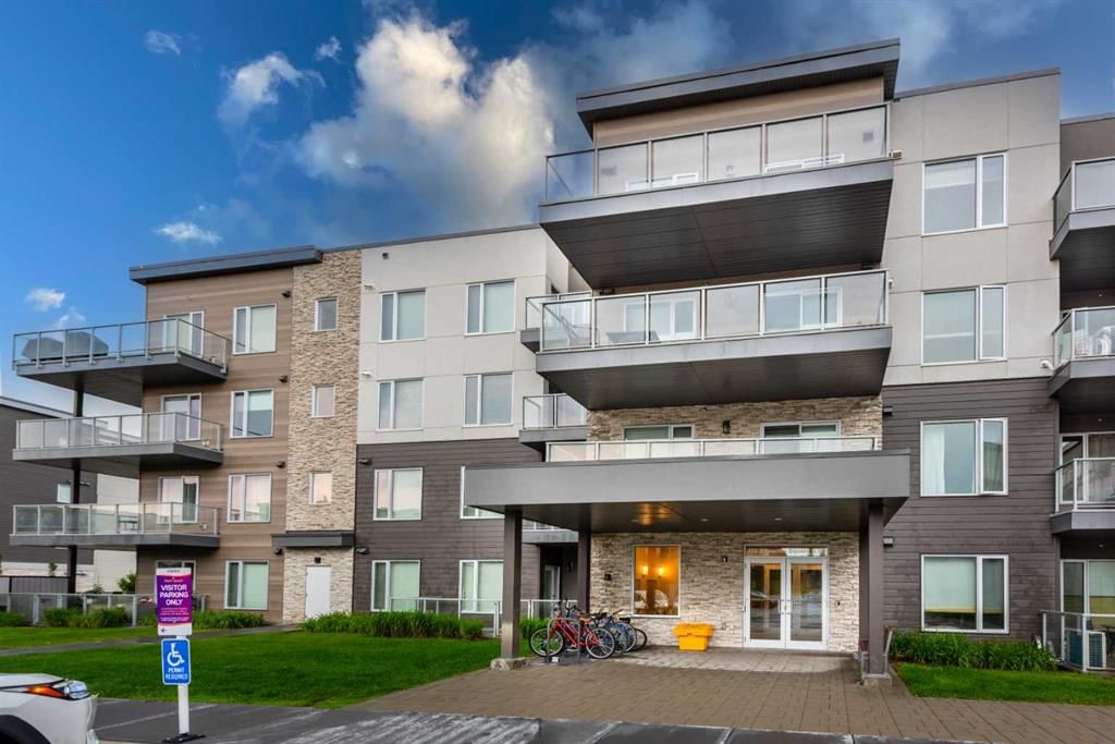 105, 150 Shawnee Square SW, Calgary — photo 2 of 42