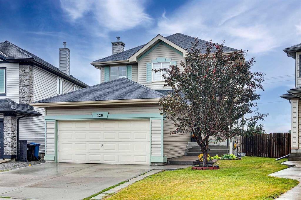 126 Somerglen Way SW, Calgary — photo 3 of 37
