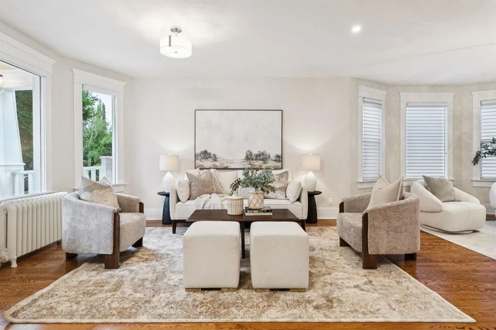 3607 7 Street SW, Calgary — photo 3 of 48