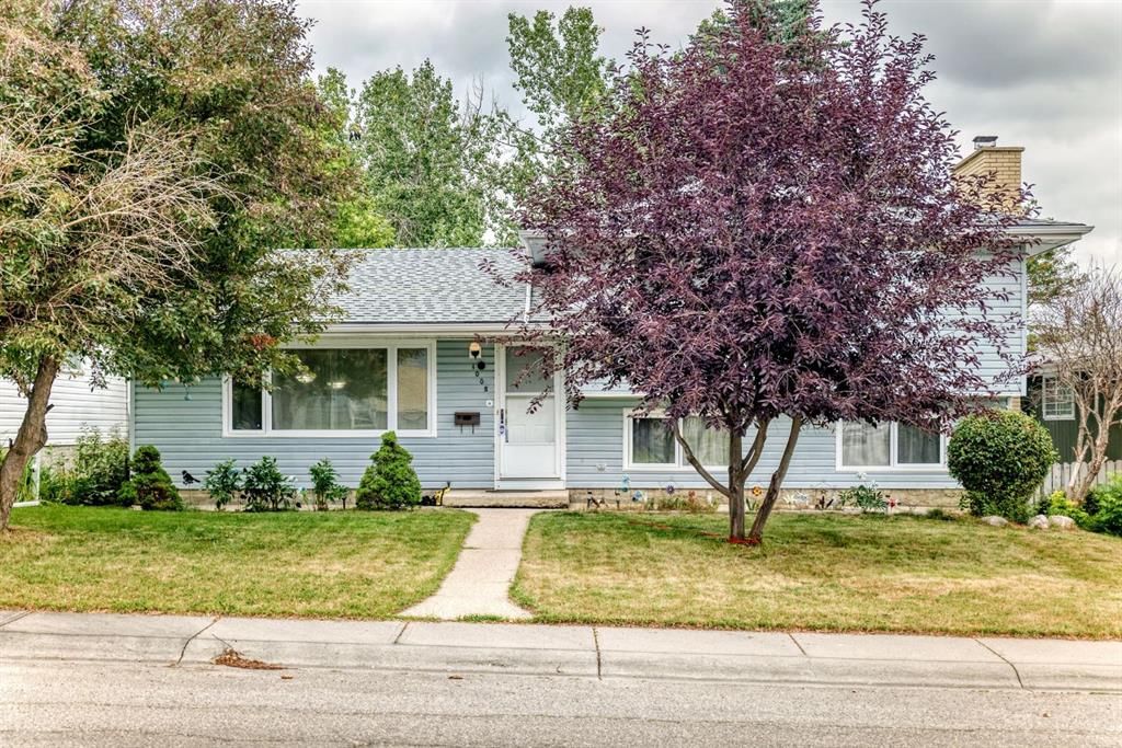 1008 Cantabrian Drive SW, Calgary — main listing photo