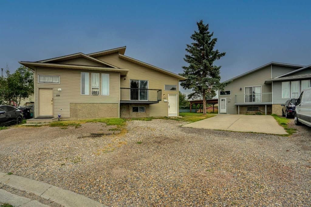 152 Fonda Drive SE, Calgary — photo 2 of 50