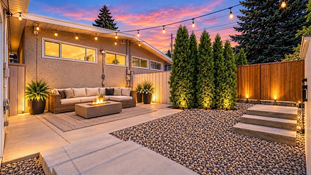 727 67 Avenue SW, Calgary — photo 2 of 39