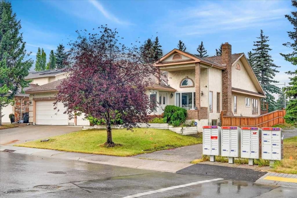 876 Shawnee Drive SW, Calgary — main listing photo