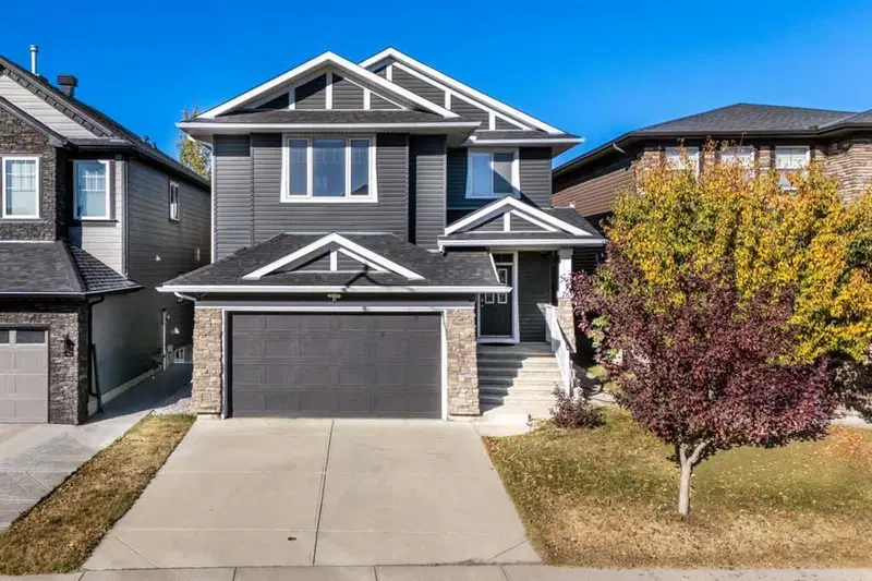 76 Evanspark Circle NW, Calgary — main listing photo