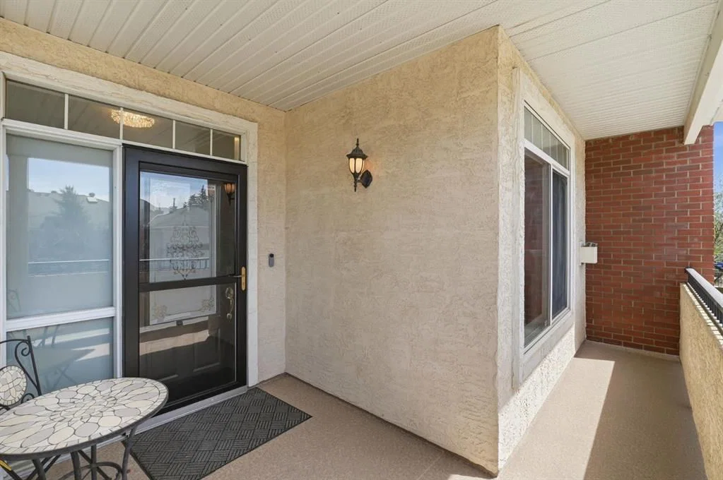 101 Sierra Morena Landing SW, Calgary — photo 4 of 34
