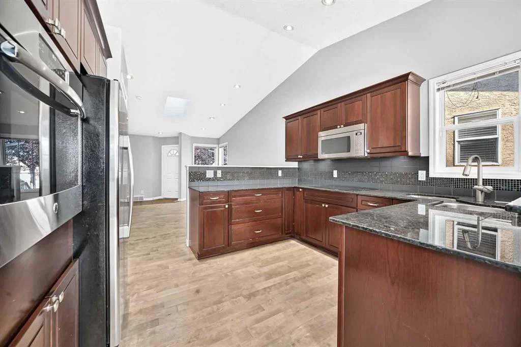 337 Harvest Lake Green NE, Calgary — photo 5 of 42