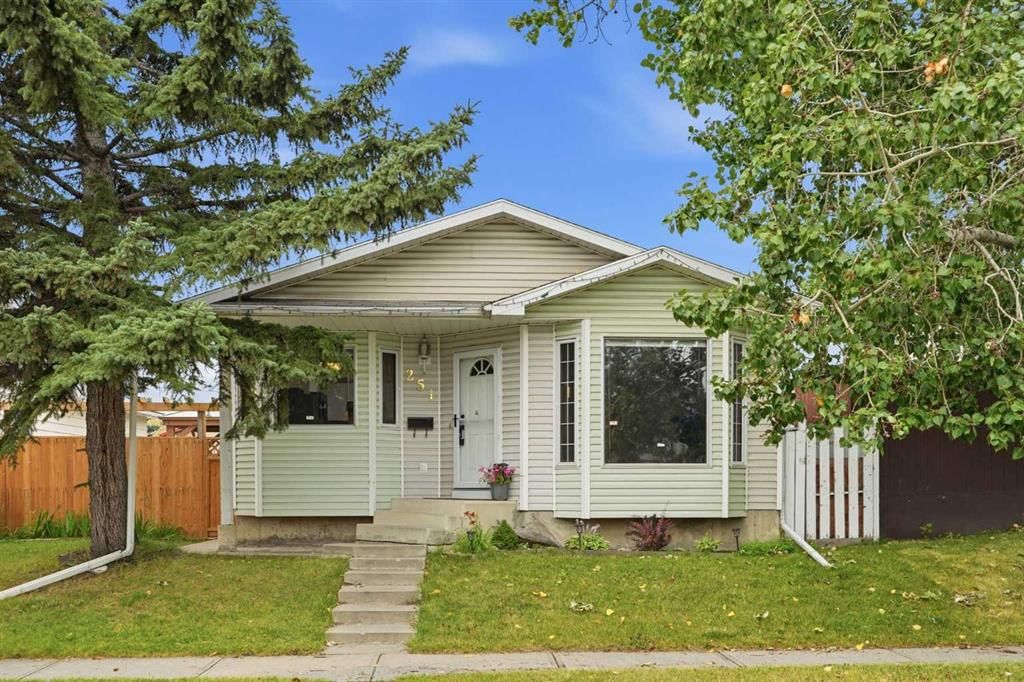 251 Erin Woods Drive SE, Calgary — main listing photo