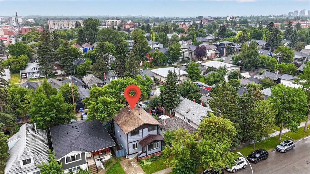 1608 3 Street NW, Calgary — photo 3 of 44