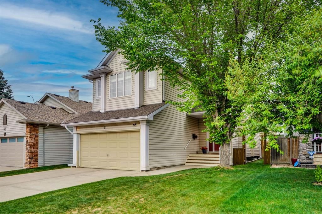 41 Millview Park SW, Calgary — photo 2 of 31