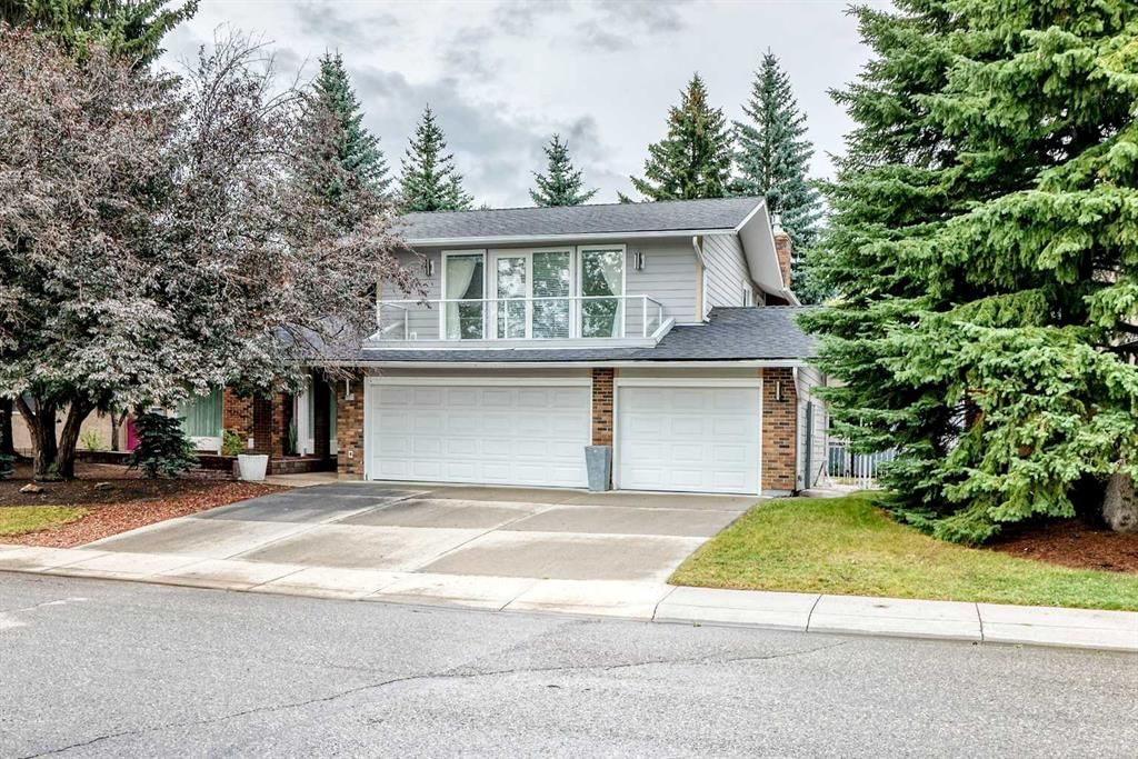14224 Parkside Drive SE, Calgary — main listing photo
