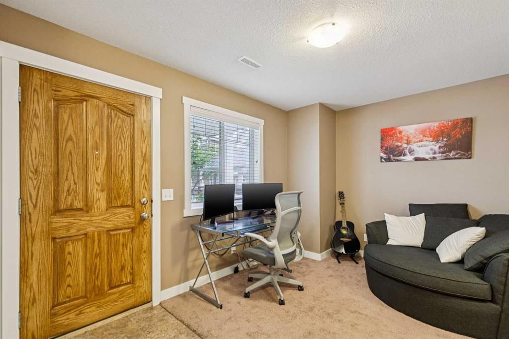 26 Skyview Ranch Gardens NE, Calgary — photo 5 of 33