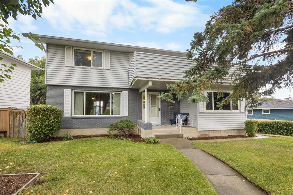 4804 Nordegg Crescent NW, Calgary — main listing photo