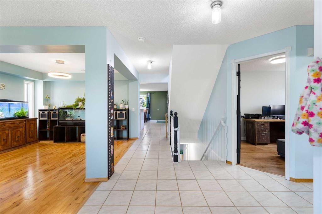 117 Lakeview Shores, Chestermere — photo 4 of 39