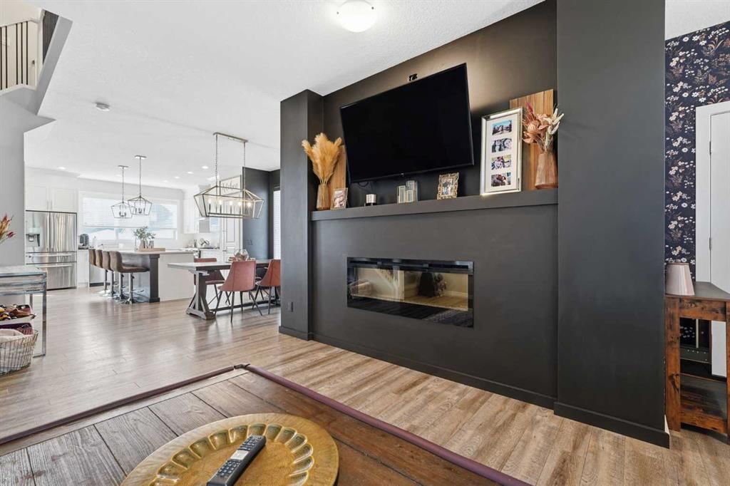 70 Legacy Glen Way SE, Calgary — photo 5 of 45