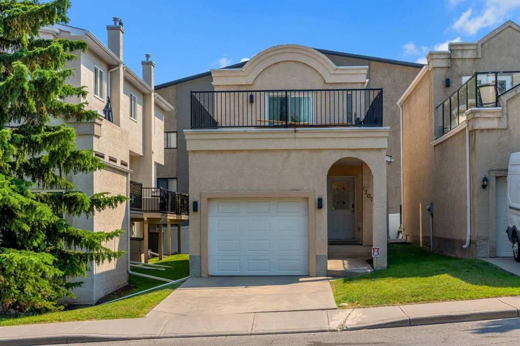 1707 23 Avenue SW, Calgary — photo 5 of 49