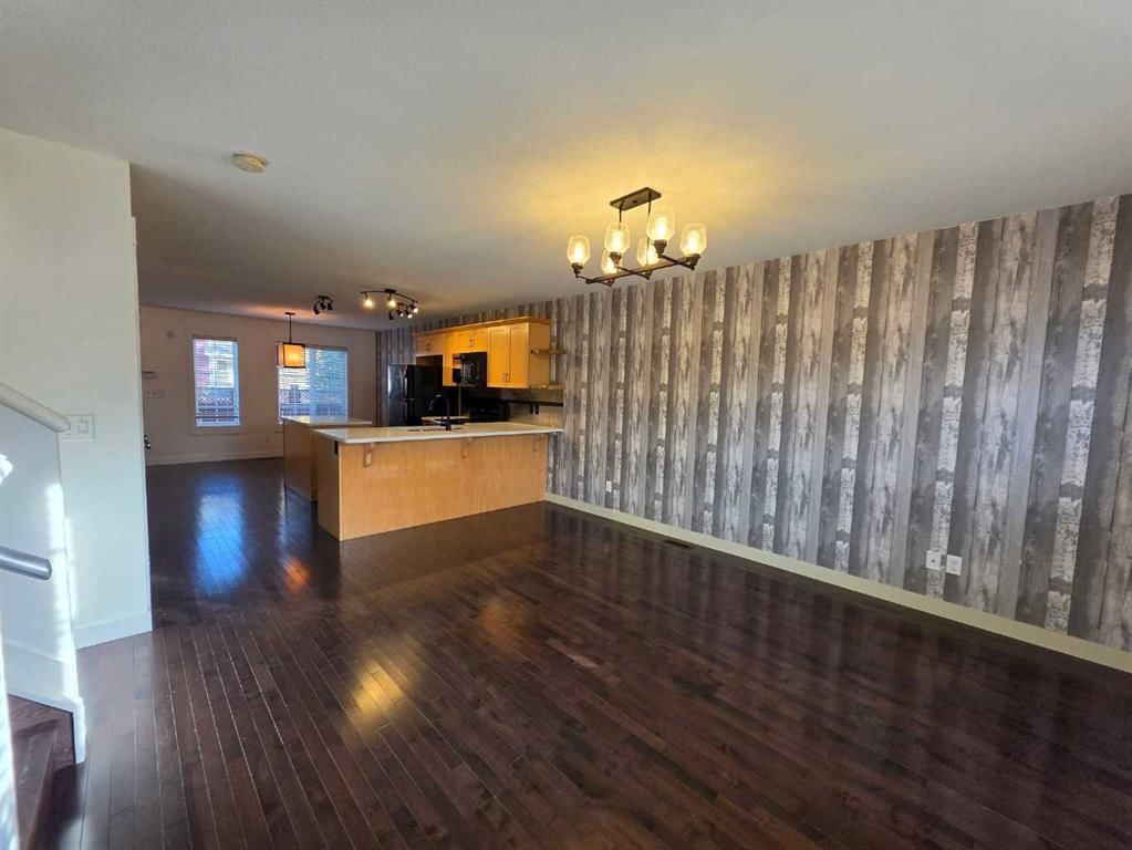 153 Rainbow Falls Manor W, Chestermere — photo 3 of 23