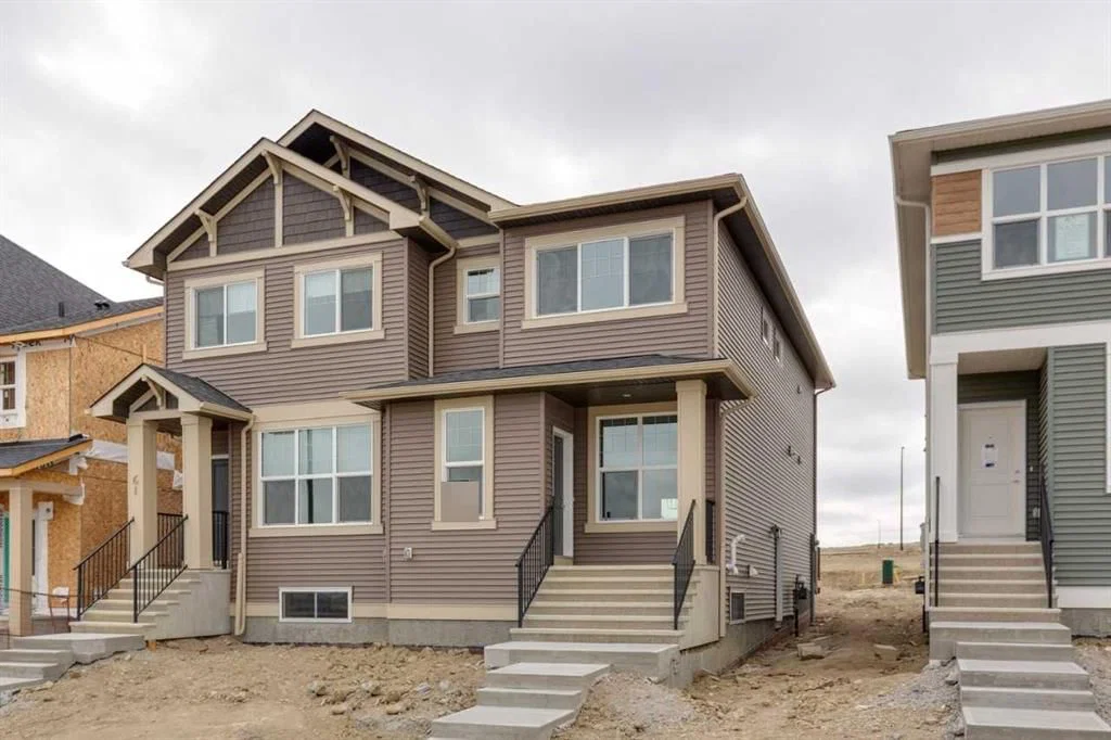 65 Aquila Terrace NW, Calgary — photo 2 of 29