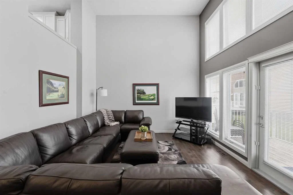 804 Wentworth Villas SW, Calgary — main listing photo