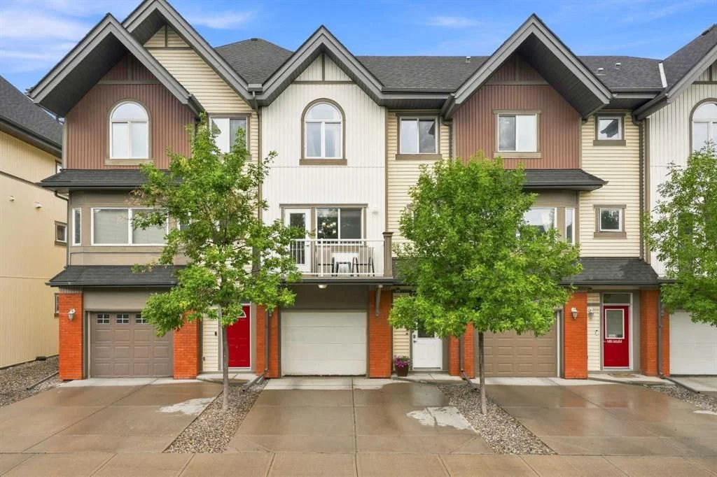 804 Wentworth Villas SW, Calgary — photo 2 of 40