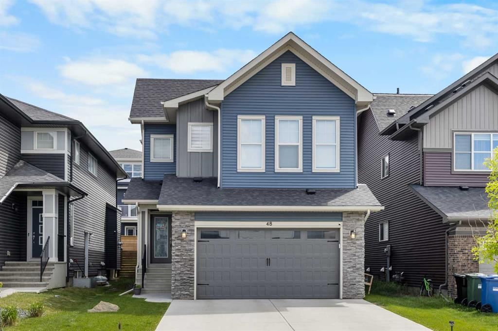 48 Carringvue Street NW, Calgary — main listing photo