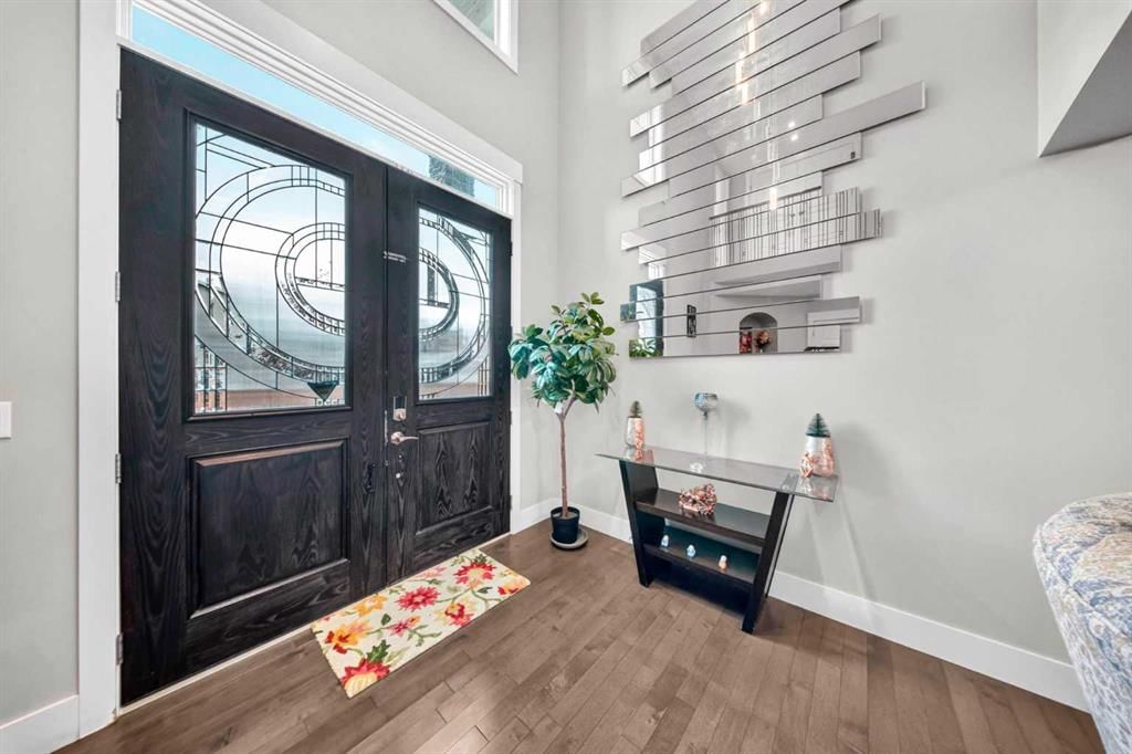 160 Kinniburgh Circle, Chestermere — photo 4 of 50