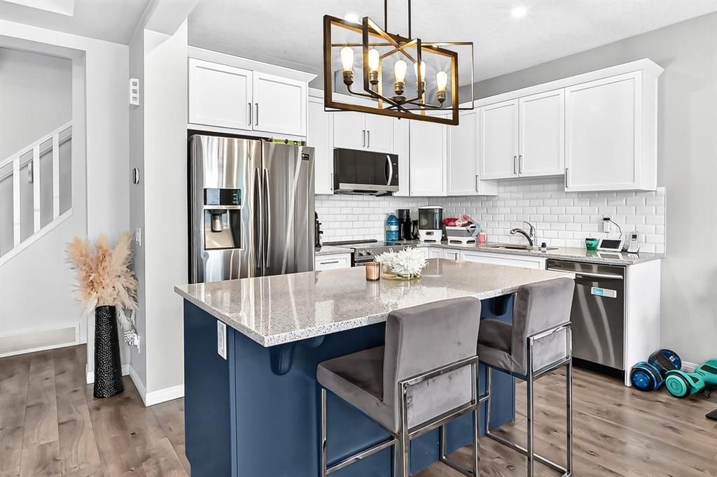 446 windrow Common SW, Airdrie — photo 4 of 40