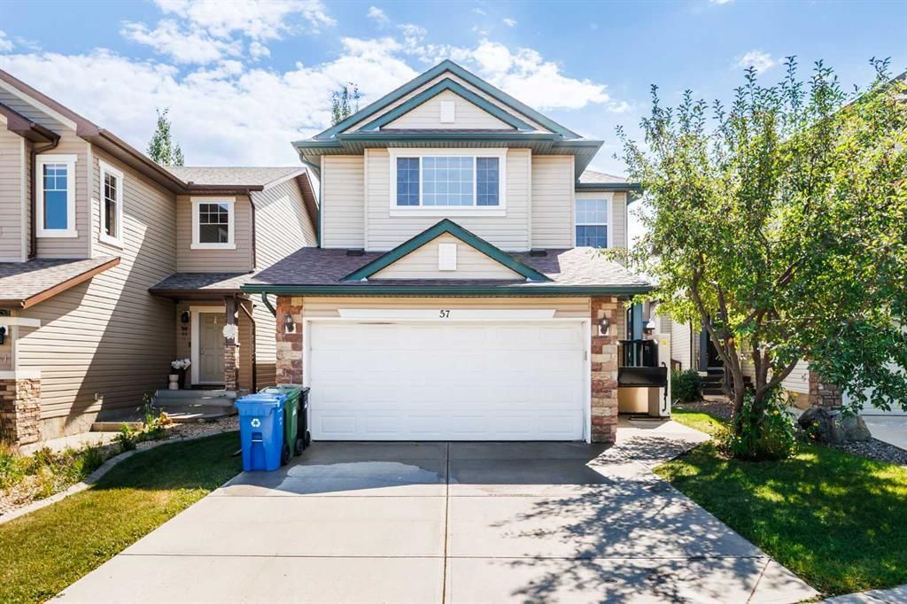 57 Everoak Circle SW, Calgary — main listing photo