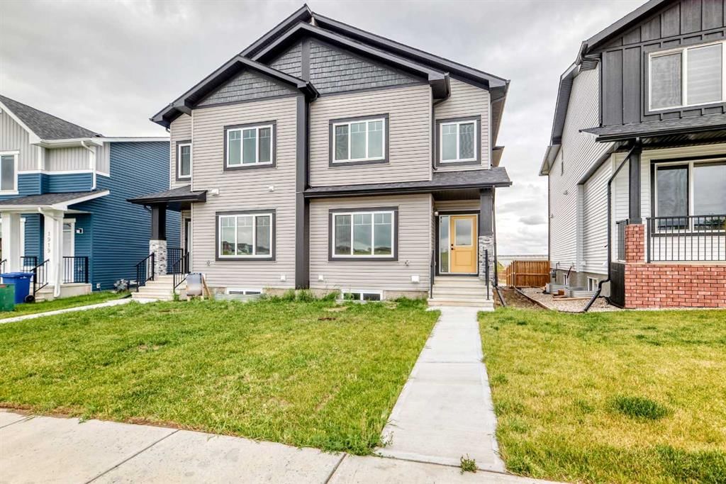 1915 Mccaskill Drive, Crossfield — photo 2 of 50