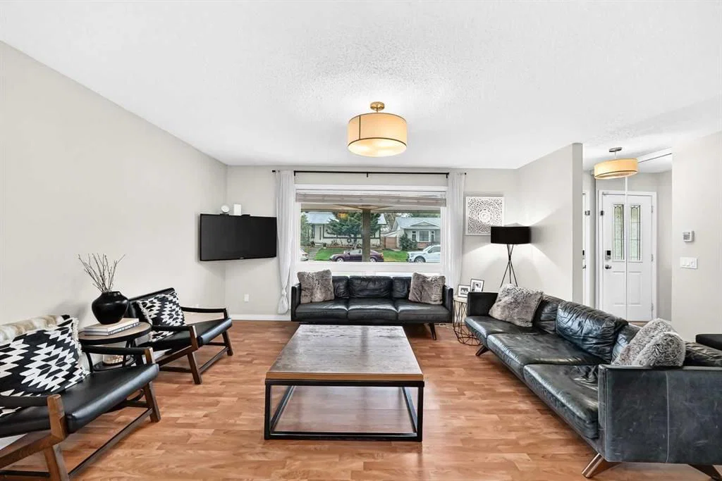 119 Maitland Rise NE, Calgary — photo 4 of 50