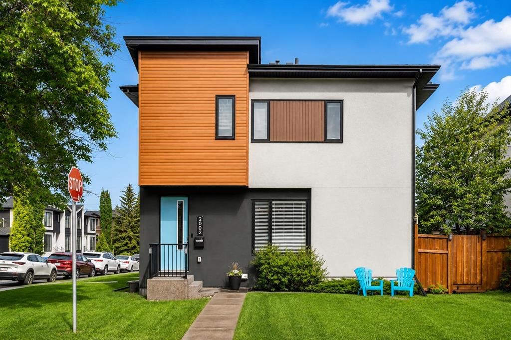 2002 35 Street SW, Calgary — photo 2 of 40