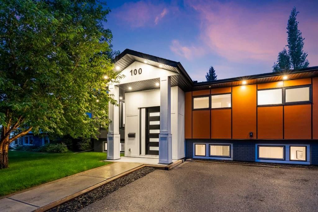100 Lake Crimson Close SE, Calgary — photo 2 of 50