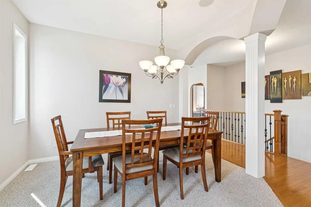 7 Wentworth Landing SW, Calgary — photo 2 of 36
