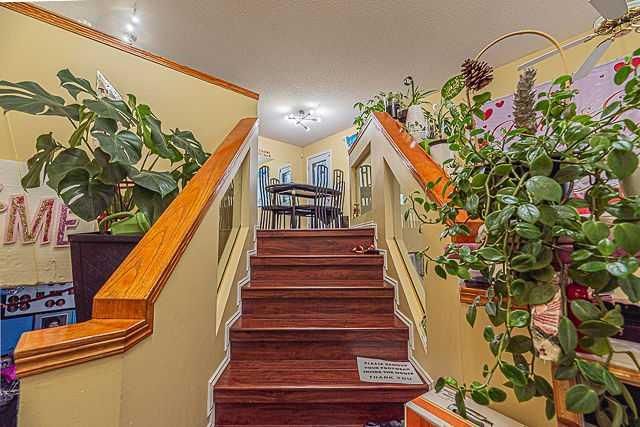 55 San Diego Manor NE, Calgary — photo 4 of 27