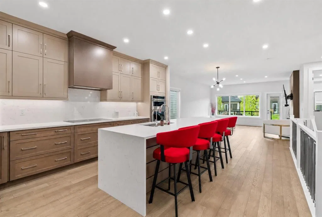 220 Marina Cove SE, Calgary — photo 4 of 50