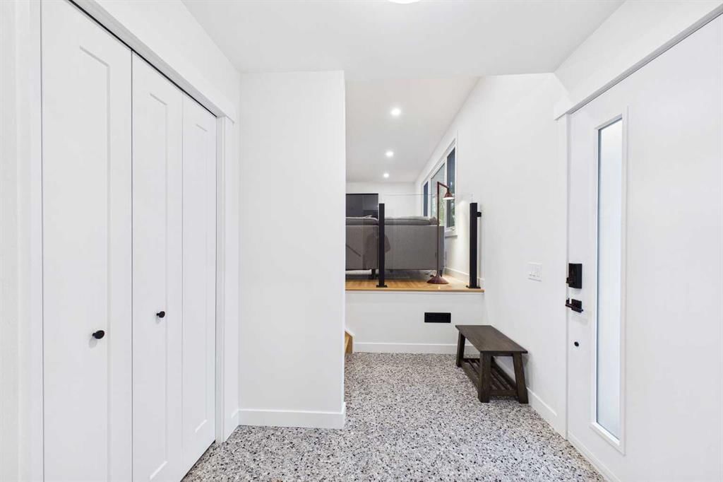 920 Cantabrian Drive SW, Calgary — photo 2 of 49