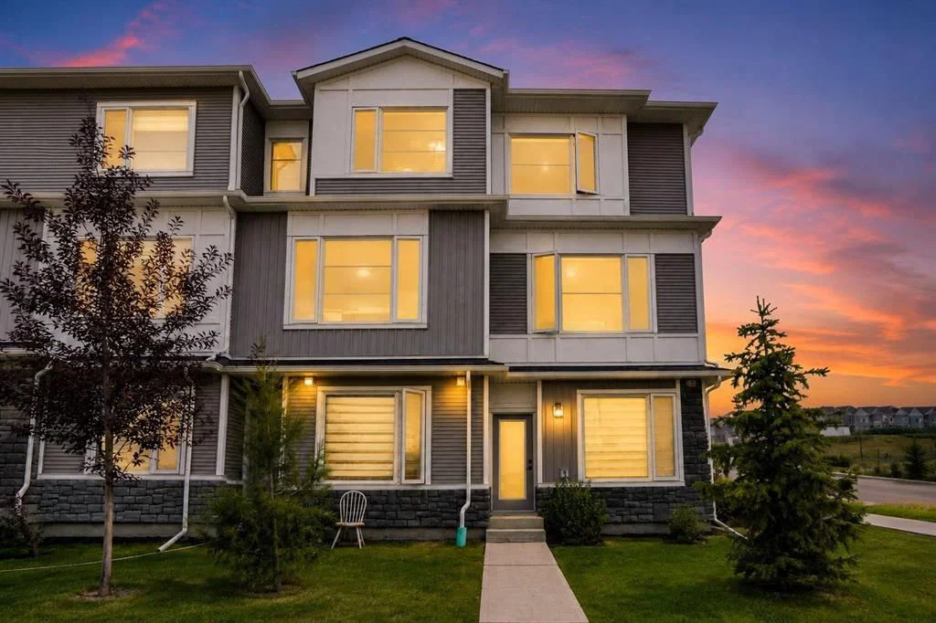 241 Saddlepeace Crescent NE, Calgary — main listing photo
