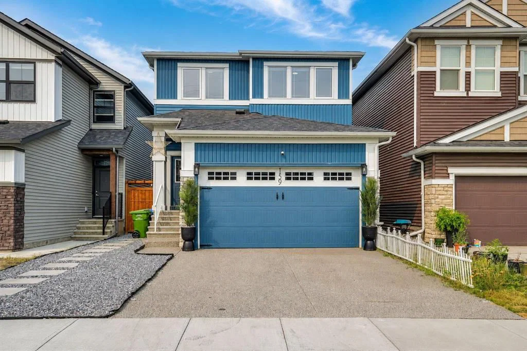 159 Hotchkiss Manor SE, Calgary — main listing photo
