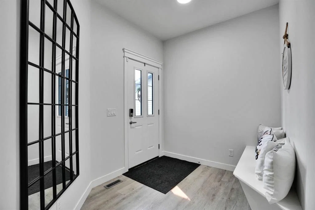 159 Hotchkiss Manor SE, Calgary — photo 3 of 49