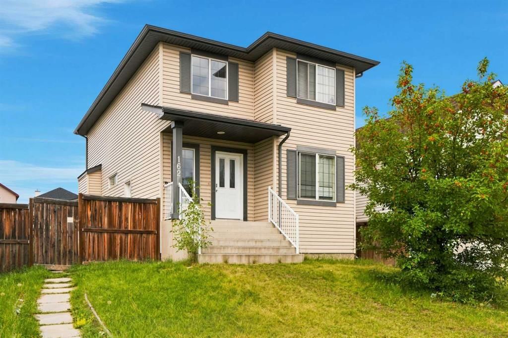 162 Taradale Drive NE, Calgary — main listing photo