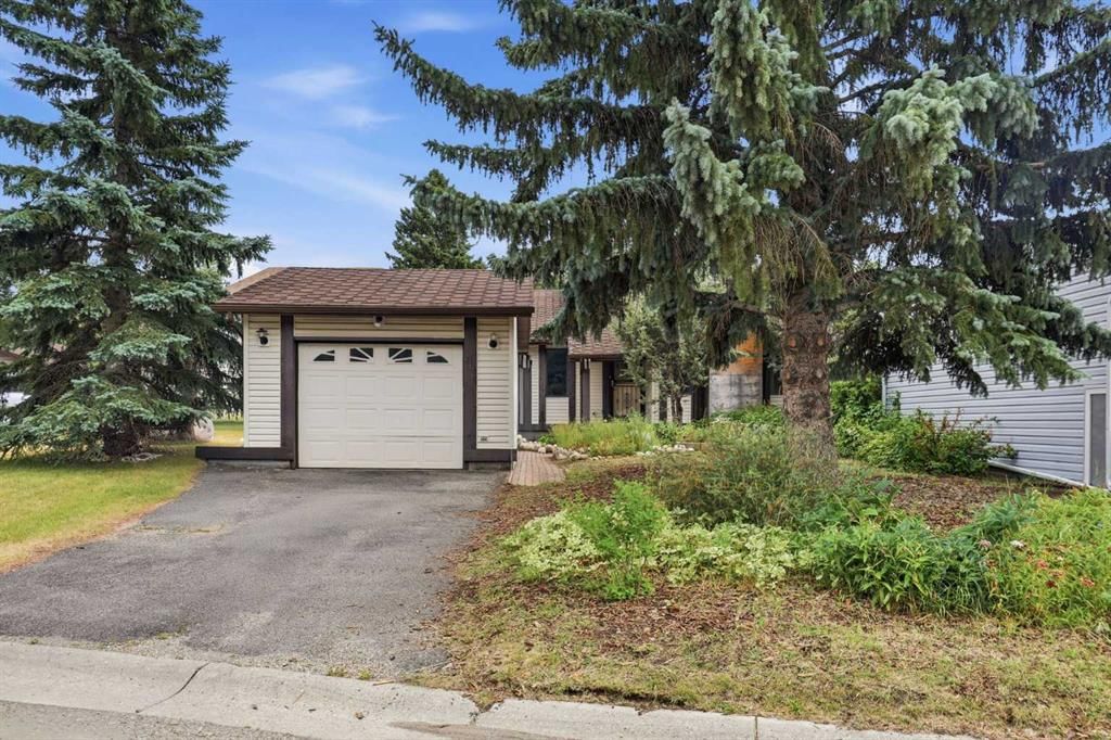 816 Ranchview Circle NW, Calgary — photo 5 of 48