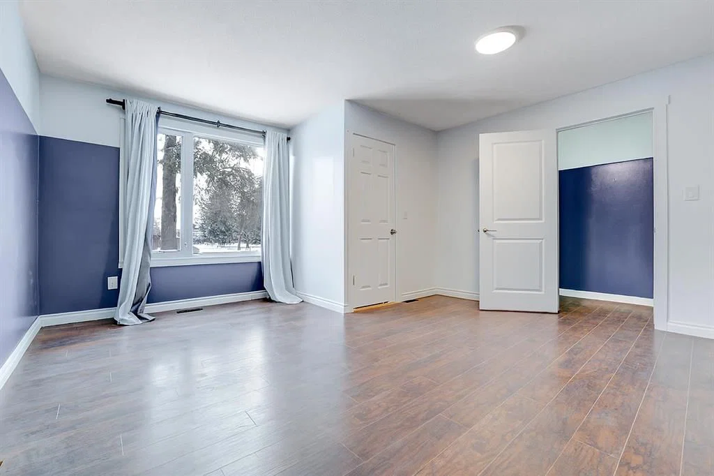 3131 Dover Crescent SE, Calgary — photo 2 of 24