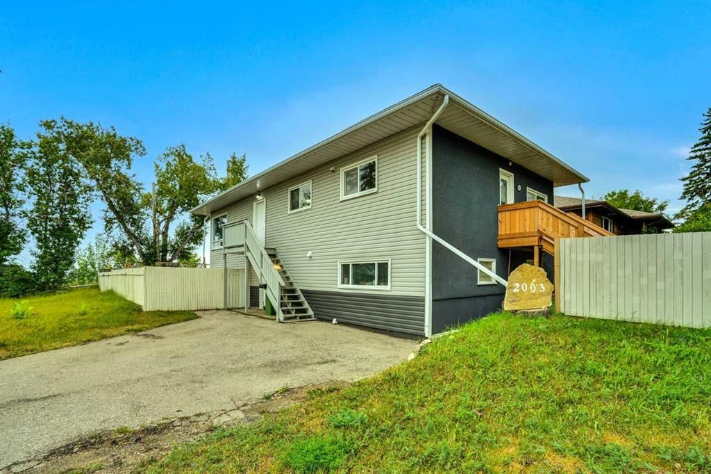 2003 62 Avenue SE, Calgary — main listing photo