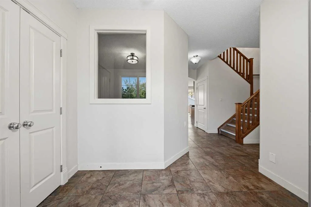 204 Eversyde Mews SW, Calgary — photo 3 of 47