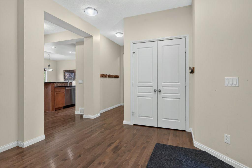 164 ASPENMERE Close, Chestermere — photo 3 of 43
